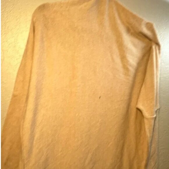 CBR Beige Tan Wide Cowl Neck Sweater Size Medium Scoop Minimalist Casual - Picture 9 of 9